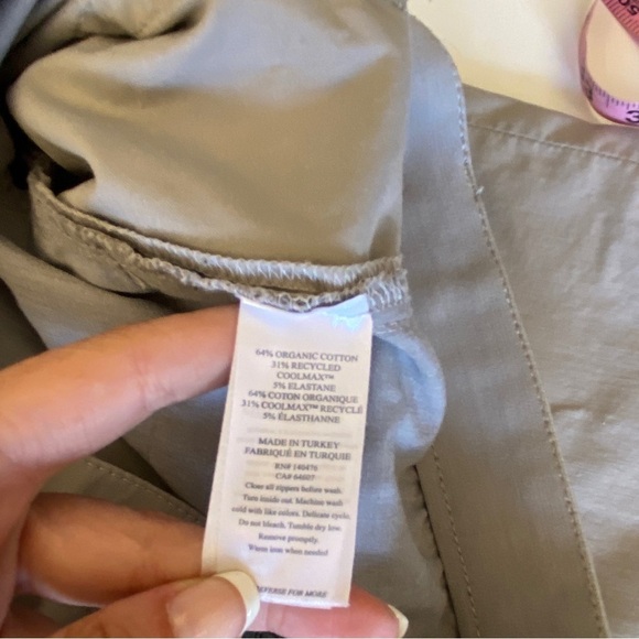 Faherty || Movement 5-Pocket Pant Fossil Grey 40 x 32 - Picture 10 of 10